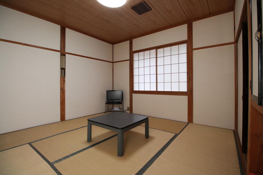 Minshuku Yoshinoya Hotel Minakami Eksteriør billede